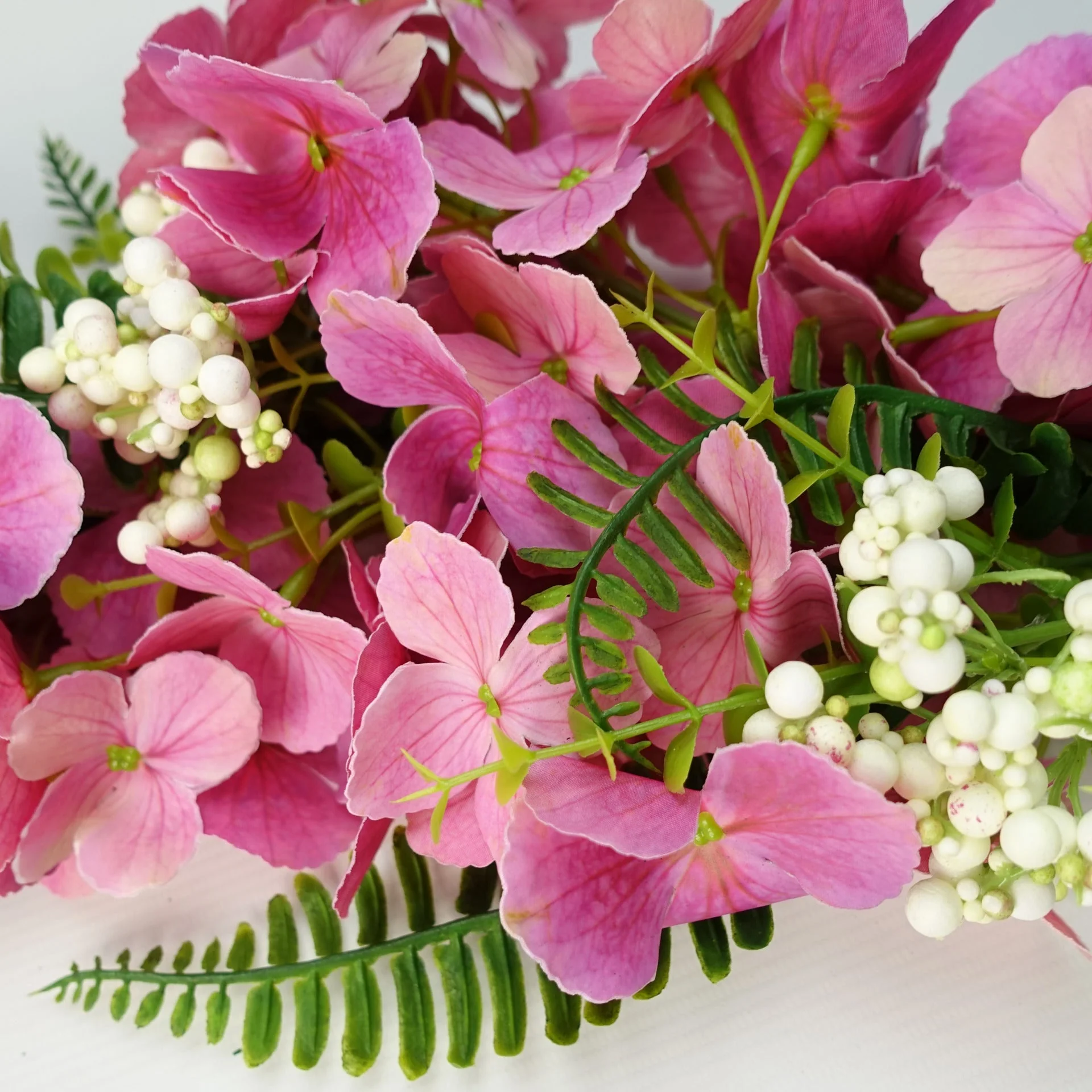 150cm Artificial Hanging Trailing Pink Blossom Garland - Image 2