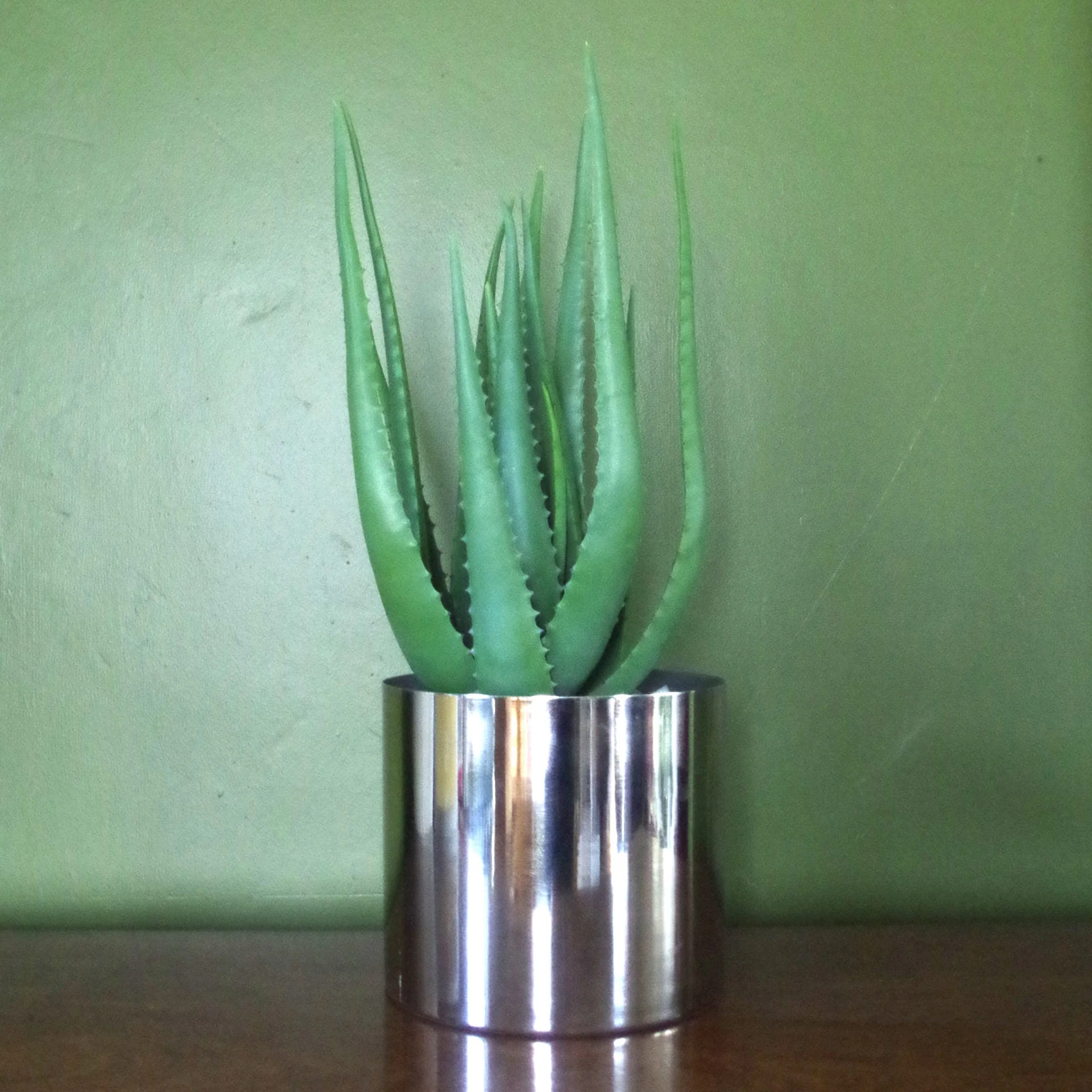 55cm Artificial Large Aloe Vera Succulent Plant - Image 2