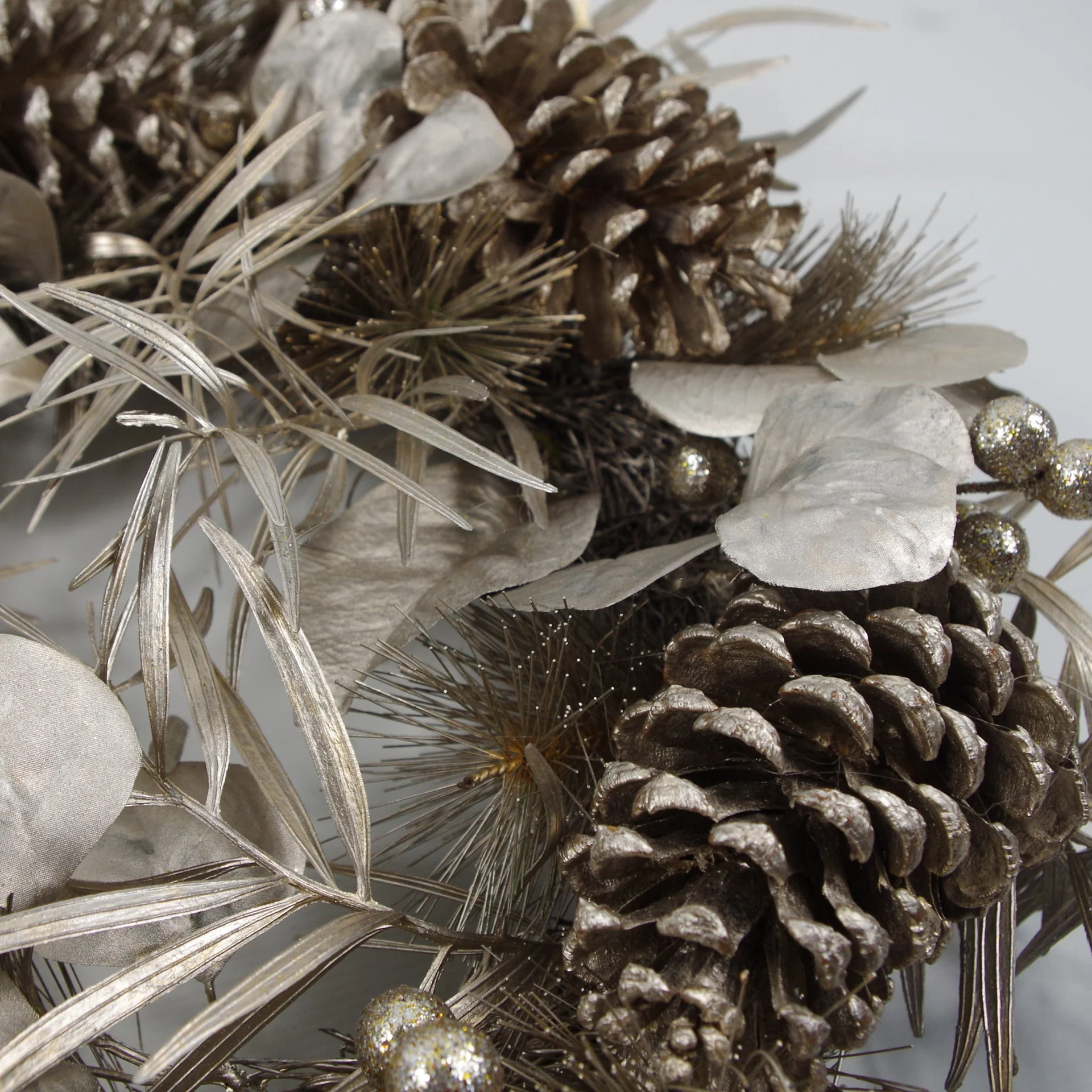 60cm (24) Large Luxury Christmas Silver Sparkle Glitter Pine Cone Foliage Floristry Wreath - Image 4