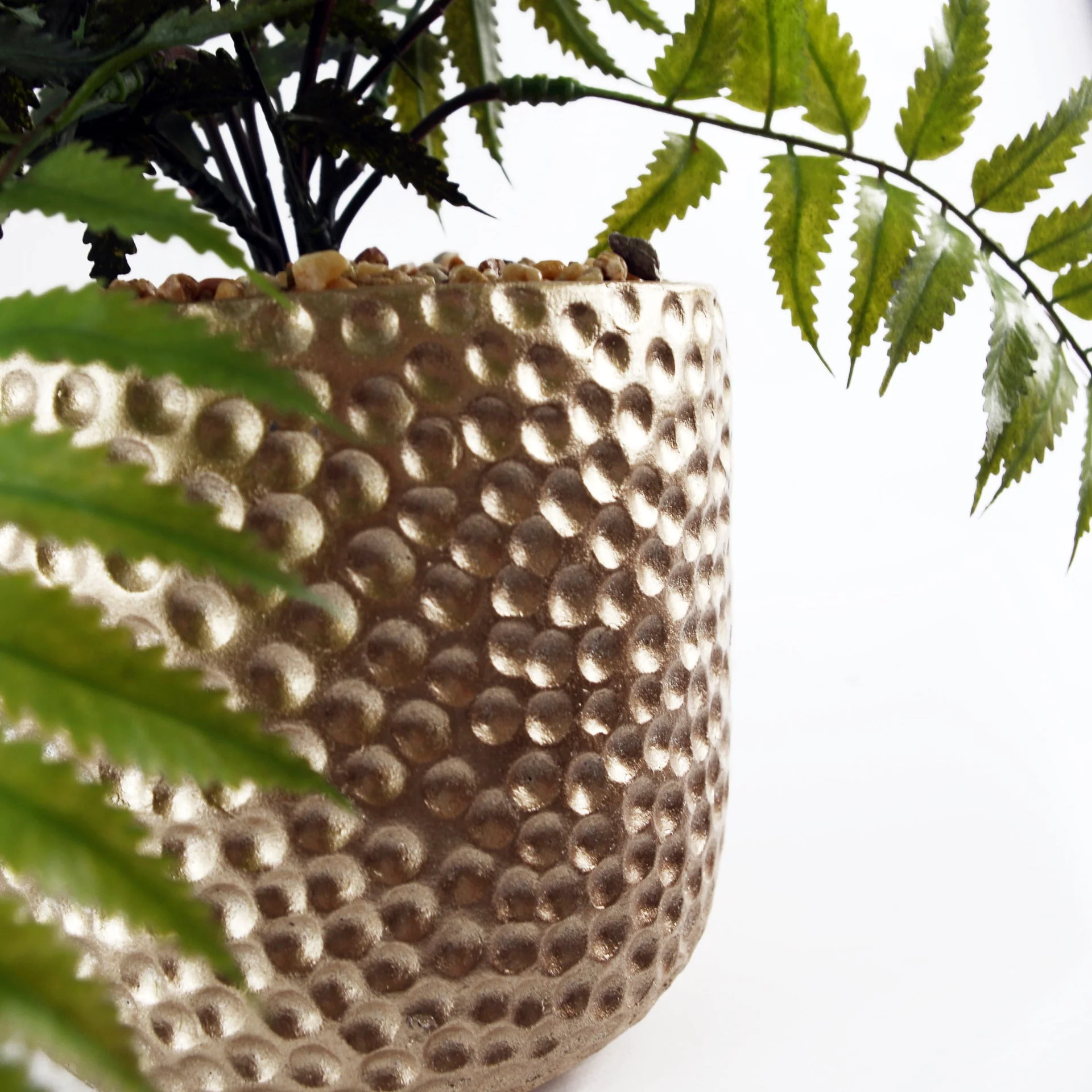60cm Artificial Fern Plant with Metal Stand & Planter - Image 2