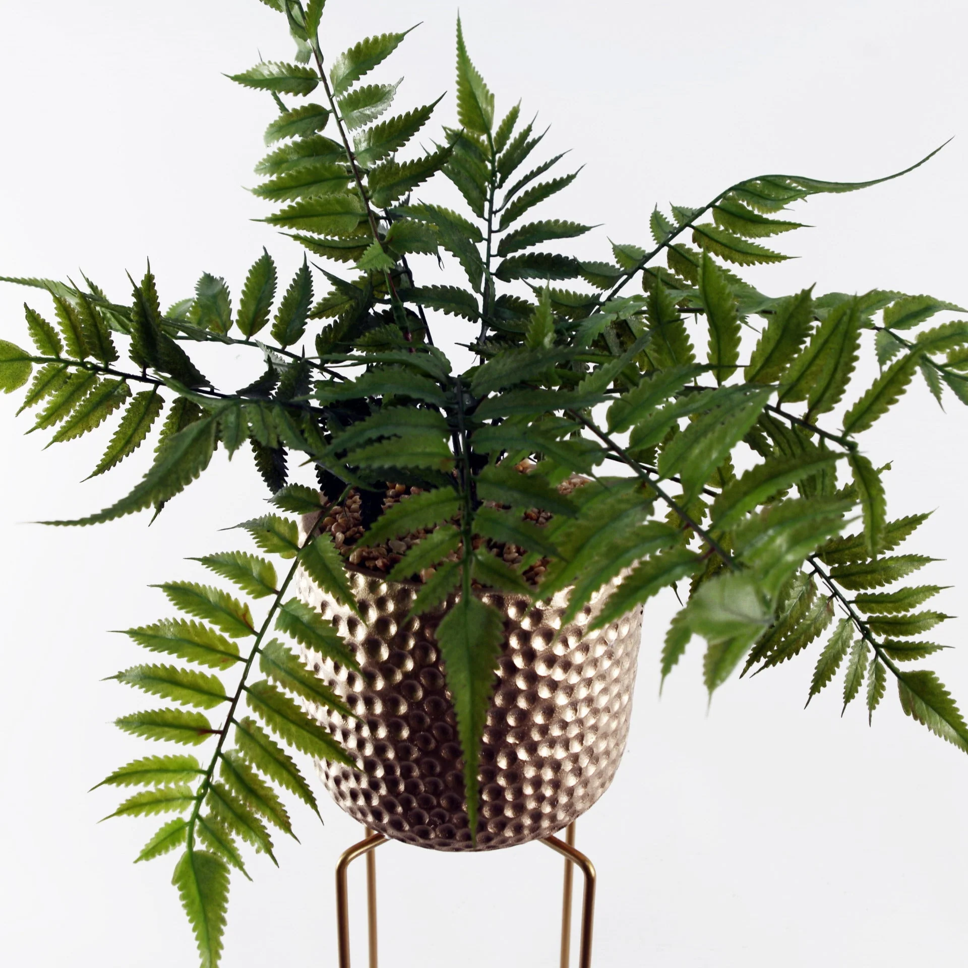 60cm Artificial Fern Plant with Metal Stand & Planter - Image 3