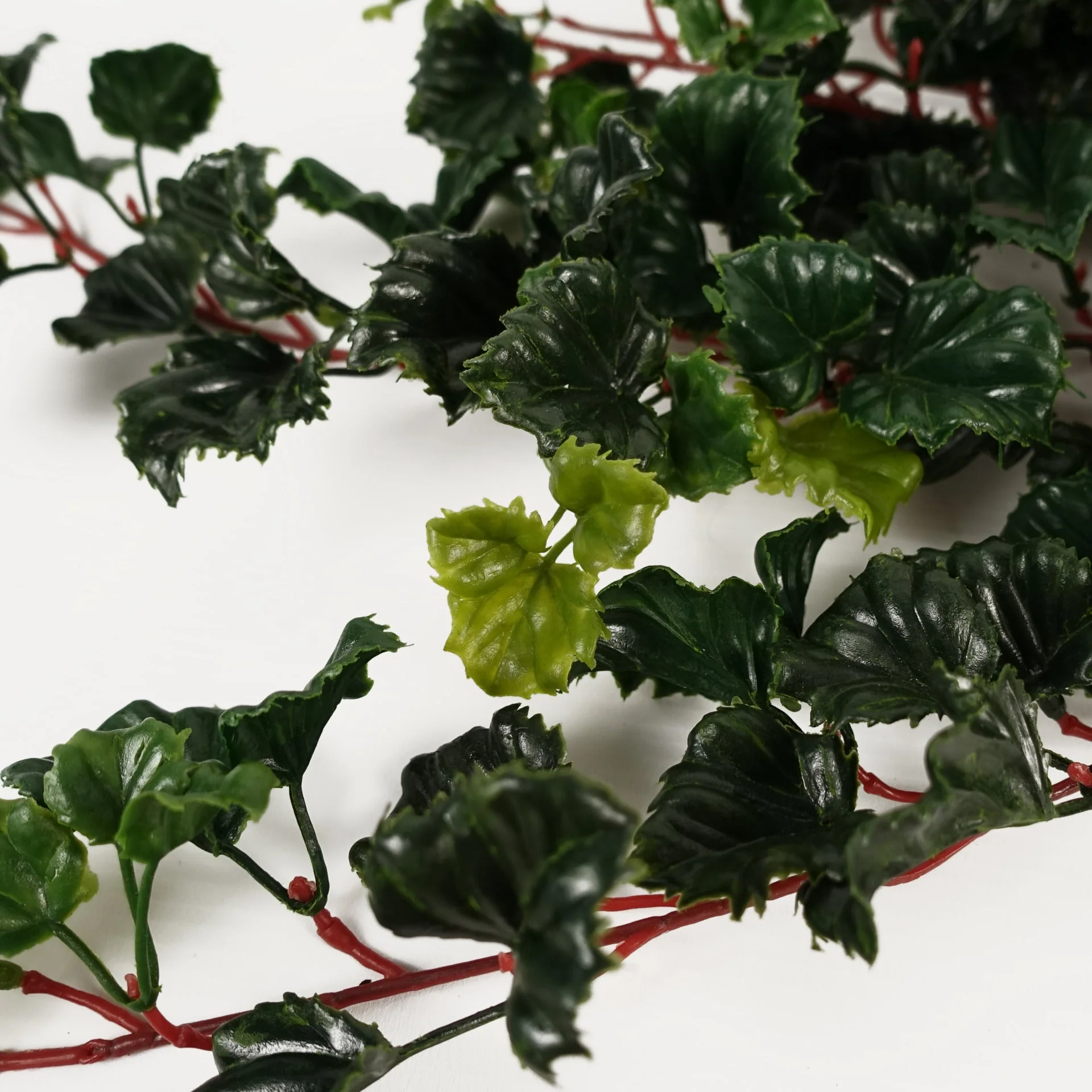 Pack of 12 x 70cm UV Resistant Artificial Geranium Bush - Image 3