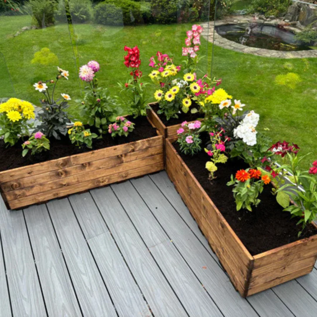 Redwood Corner Trough Wooden Planter Set - Image 6